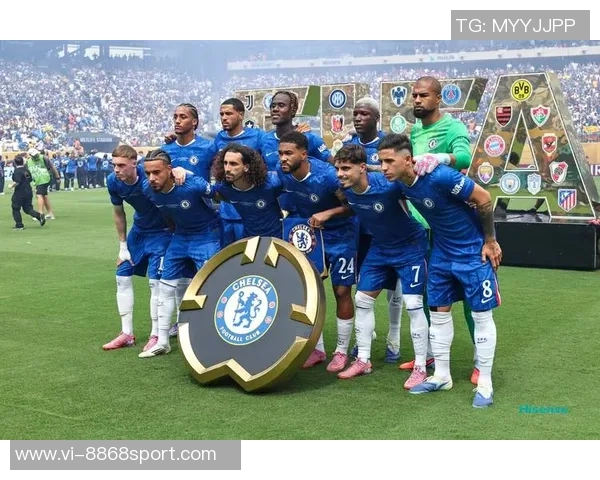 若昂内维斯展望巴黎卫冕欧冠目标前八上赛季表现不佳却逆袭夺冠