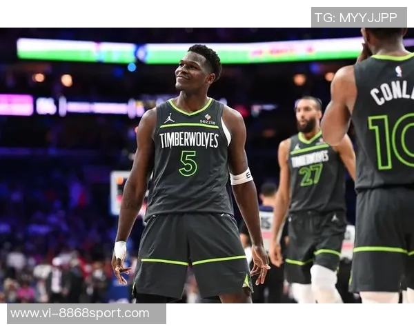 湖人对森林狼裁判报告分析麦丹打手漏判里夫斯绝杀投篮无可挑剔