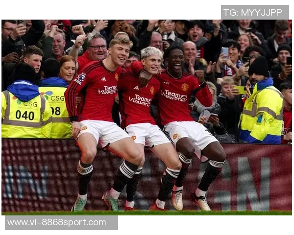 佩杜拉透露那不勒斯对梅努态度谨慎罗马也在关注这名球员的表现 佩杜拉透露那不勒斯对梅努态度谨慎罗马也在关注这名球员的表现